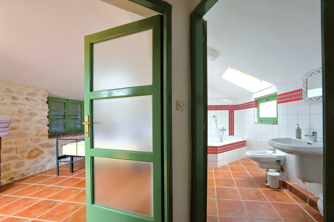 Villa Kamena Bibinje Exterior foto