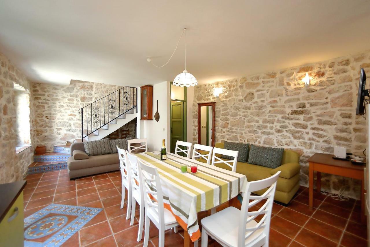 Villa Kamena Bibinje Exterior foto