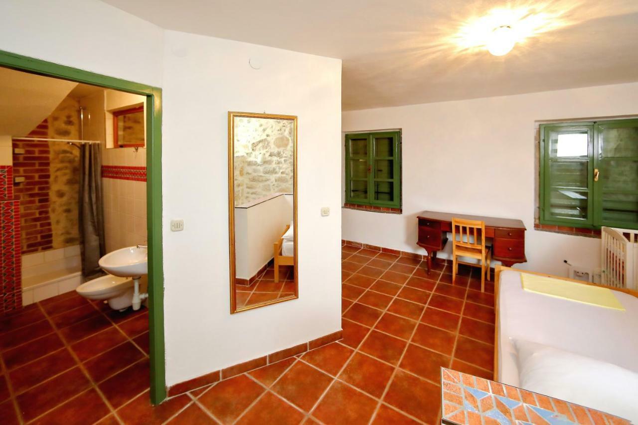 Villa Kamena Bibinje Exterior foto